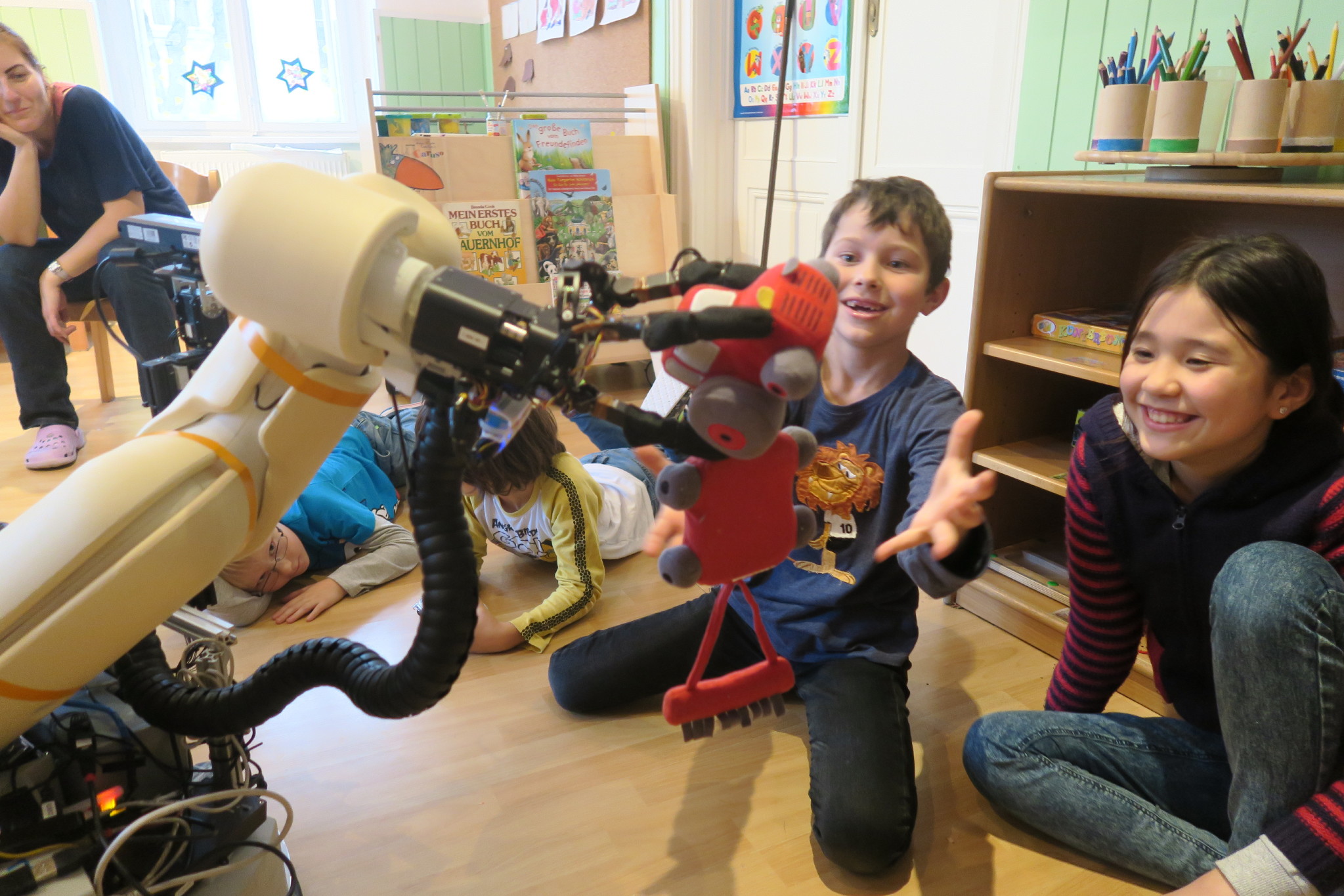 Object Grasping Games with Children at VPI